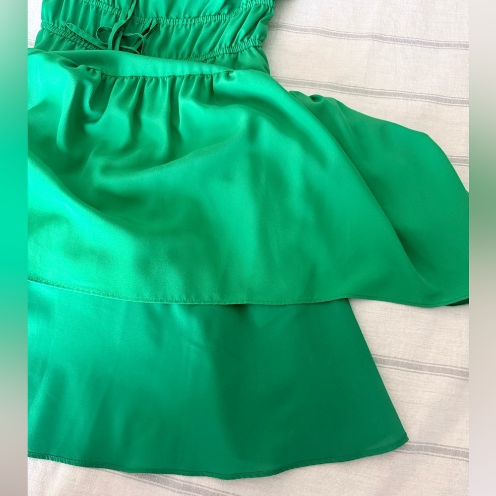 Eliza J Green V-Neck Fit & Flare Dress Women’s Size 0 Tie Waist - Picture 8 of 11